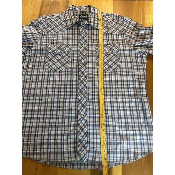 Wrangler Western Shirt. Cowboy. Pearl Snap. Plaid. Size Large - Picture 5 of 7